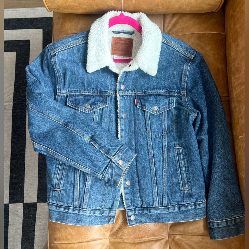 Levi’s Ex-boyfriend Sherpa Trucker Jacket